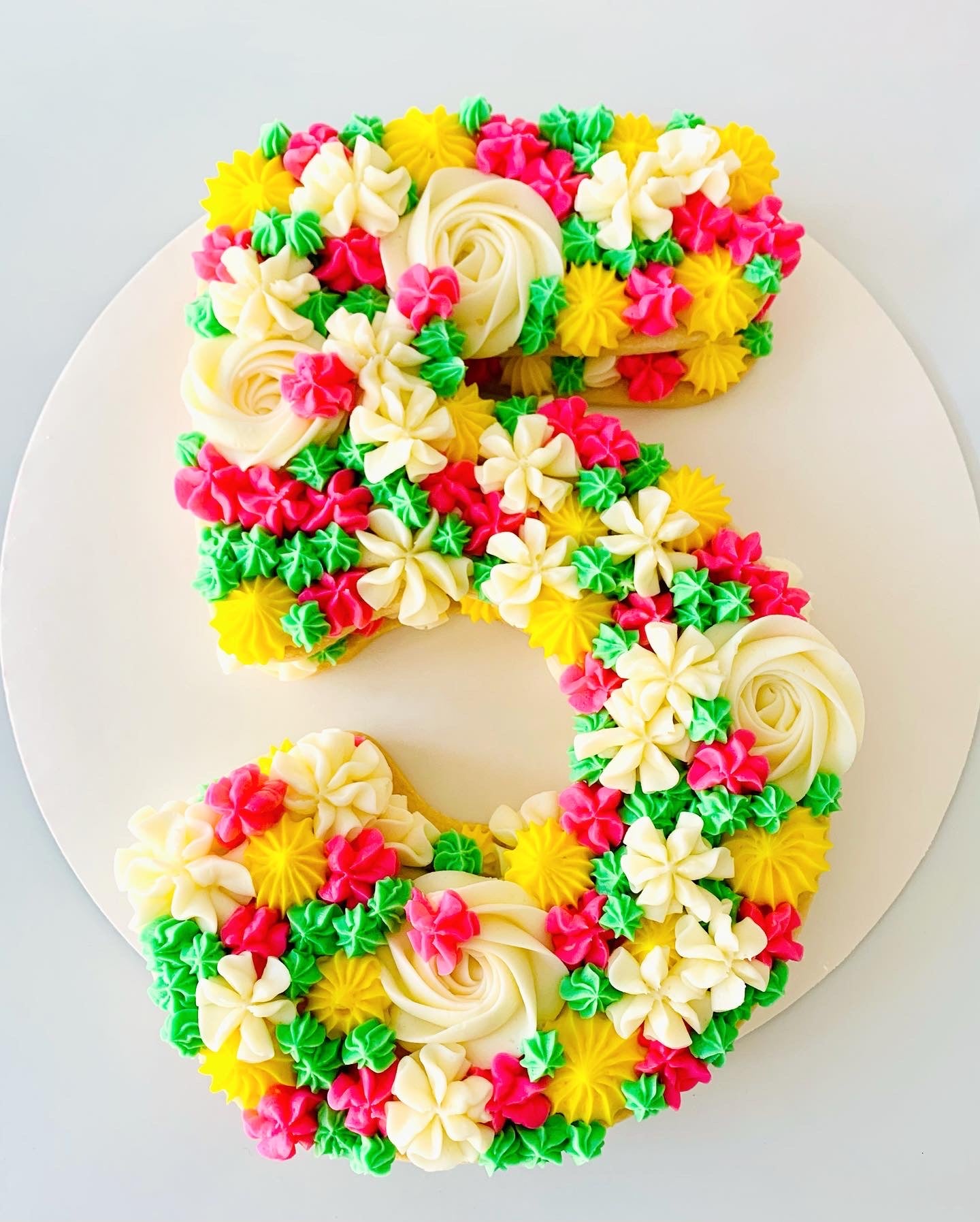 Single Digit “Number” Shortbread Cookie Cakes | Primas Bakery + Boutique